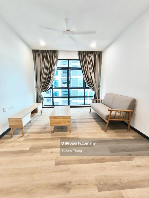 For Rent - Sapphire On The Park