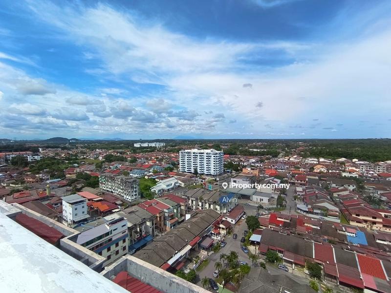 For Sale - Straits Court