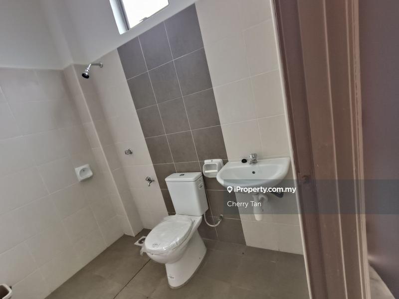 Rumah Berangkai 2 Tingkat untuk Dijual di 24x75 Big 2 Storey Taman Saujana Tehel Bukit Katil, Bukit Katil oleh Cherry Tan - iProperty.com.my
