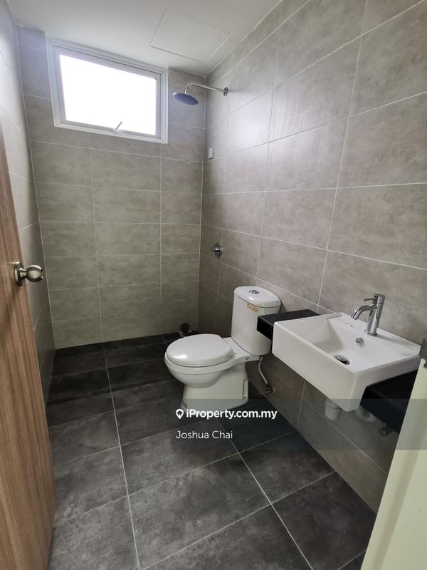 Kondominium untuk Dijual di QuayWest Residence oleh Joshua Chai - Common bathroom 2 - iProperty.com.my