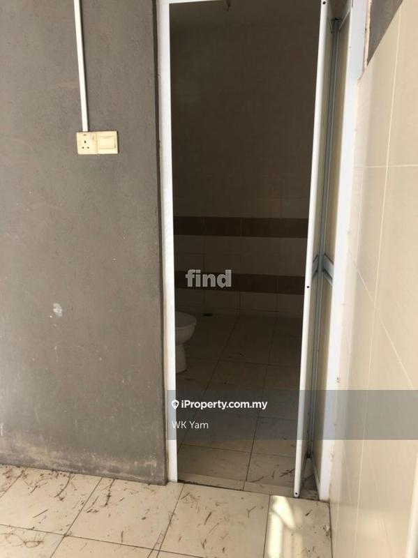 Rumah Berkembar untuk Dijual di Sungai Ara, Penang oleh WK Yam - iProperty.com.my