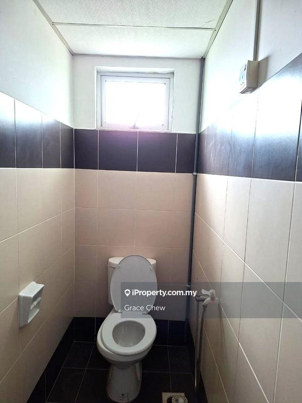 Shop-Office for Sale in Taman Austin Perdana, Tebrau by Grace Chew - iProperty.com.my