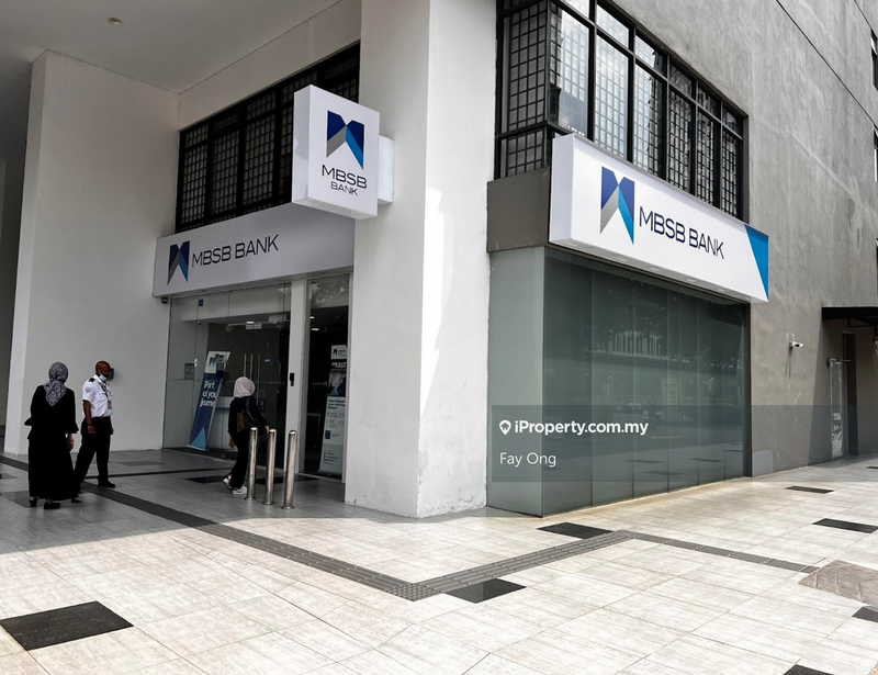 For Sale - 4% ROI, BANK TENANT, KELANA JAYA GROUND FLOOR CORNER SHOP