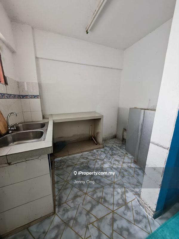 Rumah Pangsa untuk Dijual di Taman Air Tawar Indah oleh Jenny Ong - iProperty.com.my