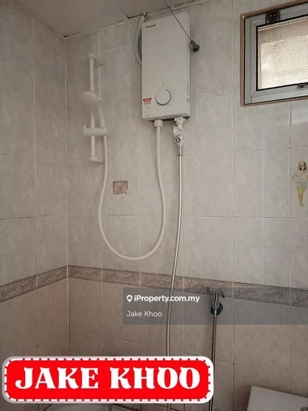 Condominium for Rent in Gold Coast Resort Condominium by Jake Khoo - iProperty.com.my