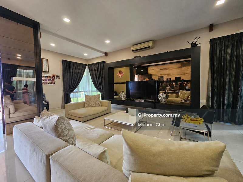 Rumah Berkembar untuk Dijual di Puchong, Selangor oleh Michael Chai - iProperty.com.my