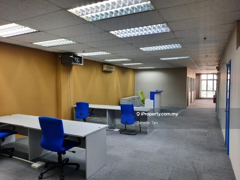 Pejabat untuk Disewa di Seksyen 16, Petaling Jaya oleh Janelle Tan - iProperty.com.my