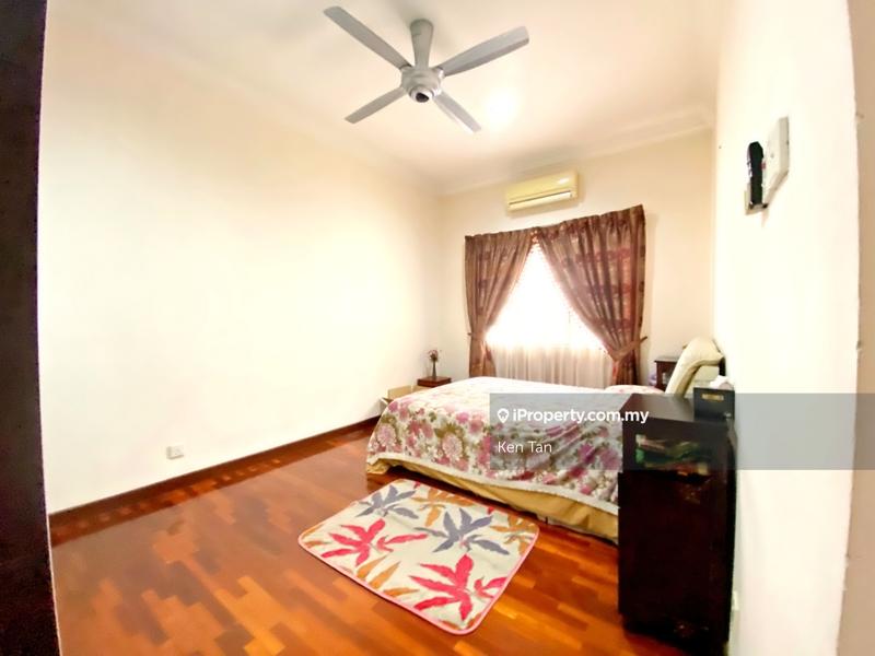 Bungalow House for Sale in Seksyen 11, Kota Damansara by Ken Tan - iProperty.com.my