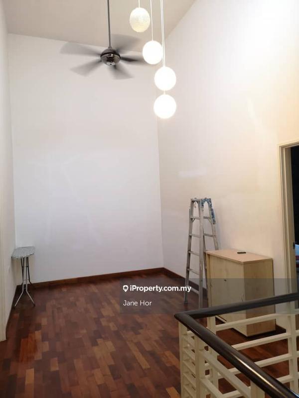 Townhouse for Sale in 16 Sierra, Puchong by Jane Hor - iProperty.com.my