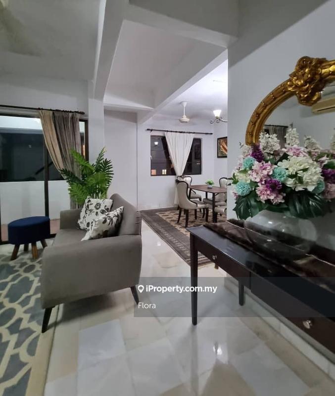 Townhouse for Sale in Taman Overseas Union (Taman Oug), Jalan Klang Lama (Old Klang Road) by Flora - iProperty.com.my