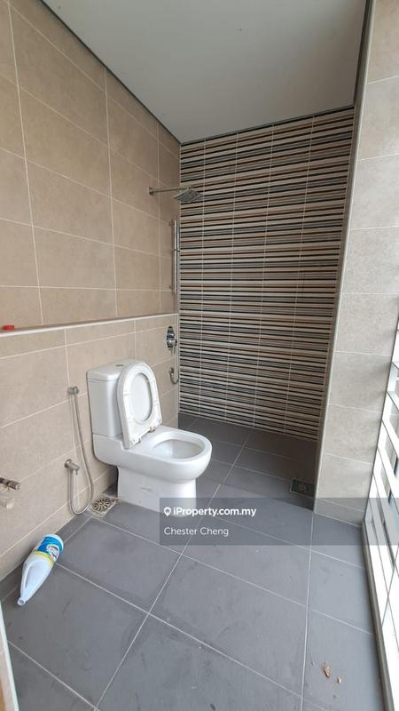 Bungalow House for Sale in Subang Jaya, Selangor by Chester Cheng - iProperty.com.my