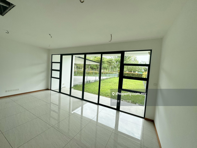 3-storey Terraced House for Sale in The Kews Senibong Leisure Farm, Gelang Patah by Alice Chong - iProperty.com.my