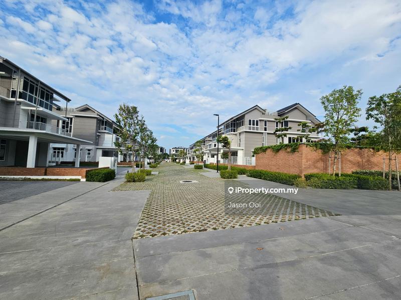 Banglo untuk Dijual di Putra Heights, Subang Jaya oleh Jason Ooi - iProperty.com.my