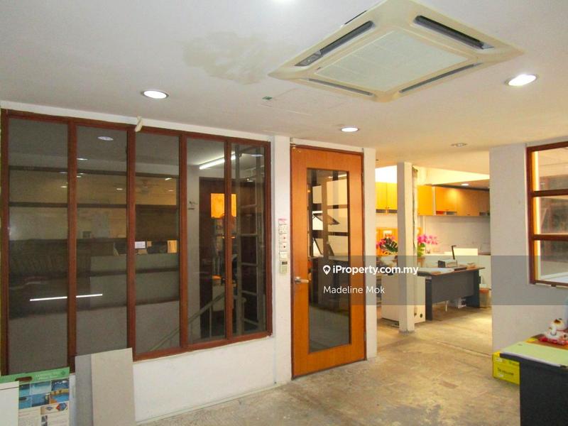 Kedai-Pejabat untuk Dijual di Taman Desa, Kuala Lumpur oleh Madeline Mok - iProperty.com.my