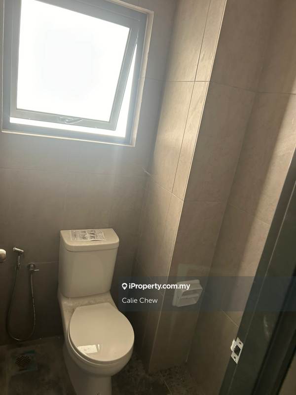 Shop-Office for Sale in Edusentral, Setia Alam by Calie Chew - iProperty.com.my