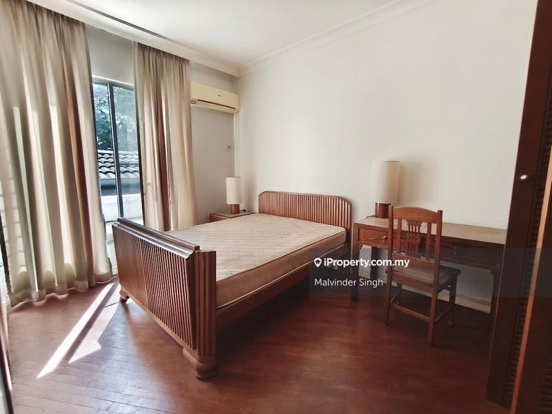 Kondominium untuk Dijual di Ampang 212 oleh Mel Walia - iProperty.com.my