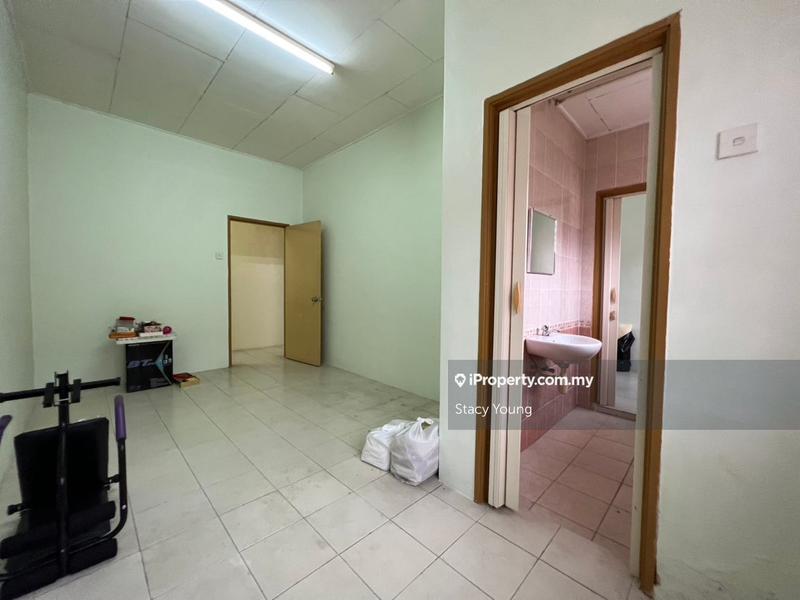 2.5-storey Terraced House for Sale in Taman Minang Ria, Cheras by Stacy Young - iProperty.com.my