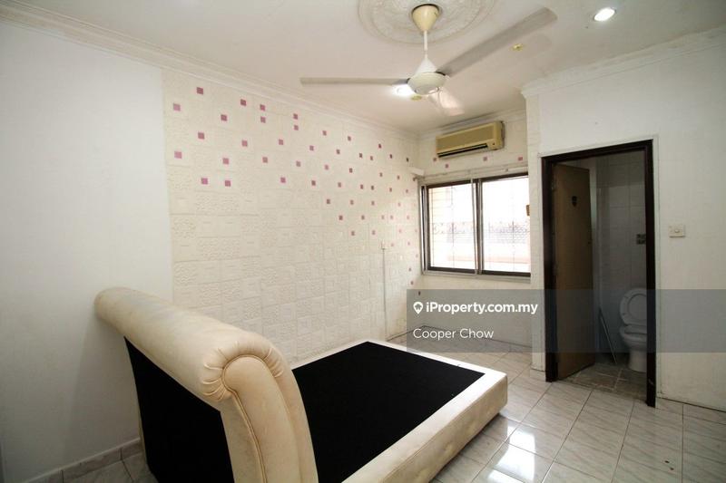 2-storey Terraced House for Sale in SS4, Petaling Jaya by Cooper Chow - iProperty.com.my