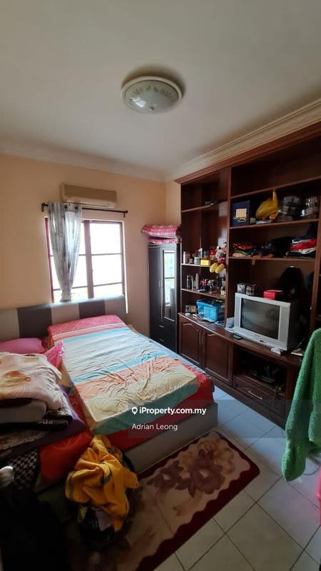 Rumah Berkembar untuk Dijual di Taman Lestari Perdana, Seri Kembangan oleh Adrian Leong - iProperty.com.my