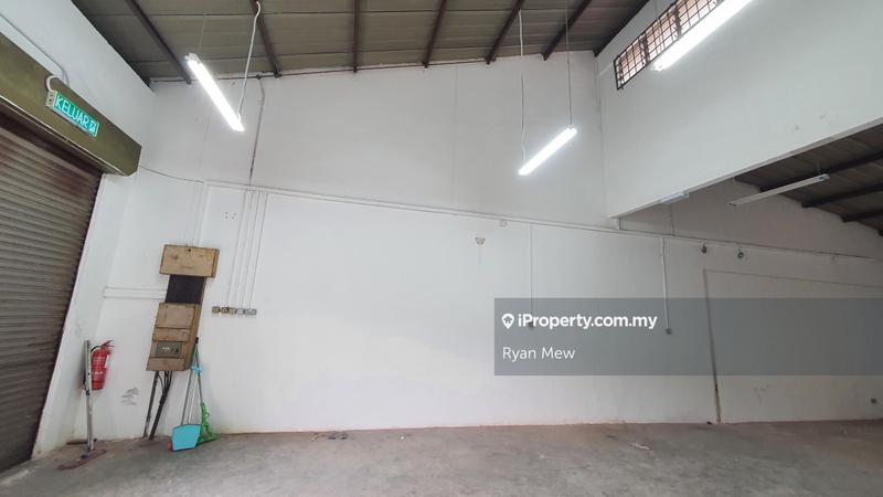 Kilang Teres untuk Disewa di TAMAN PUCHONG UTAMA, Puchong oleh Ryan Mew - iProperty.com.my