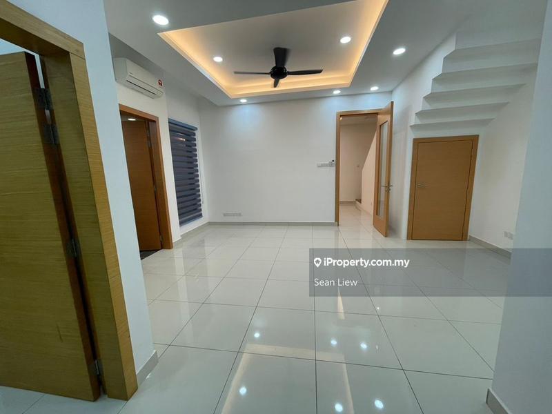 3.5-storey Terraced House for Sale in Damansara Perdana, Selangor by Sean Liew - iProperty.com.my