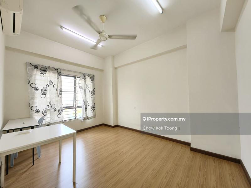 Condominium for Sale in Park 51 Residency by Chow Kok Toong - iProperty.com.my