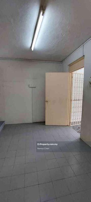 2-storey Terraced House for Sale in Taman Universiti Indah, Seri Kembangan by Remus Chen - iProperty.com.my