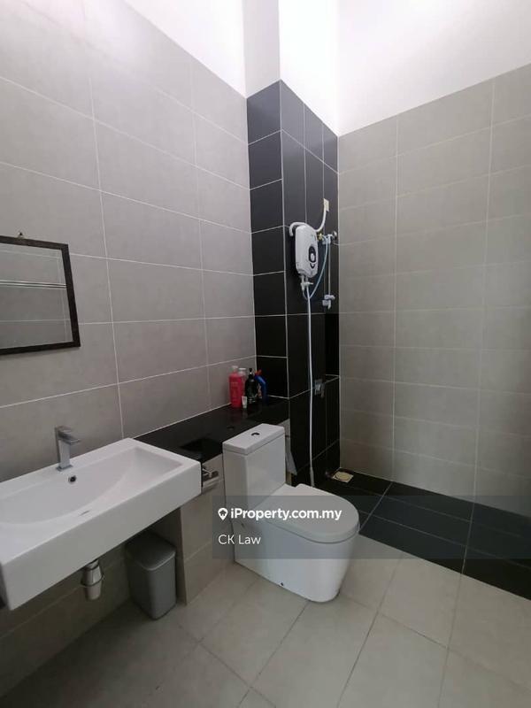 Rumah Teres 2-Tingkat untuk Disewa di Eco Majestic, Semenyih oleh CK Law - iProperty.com.my