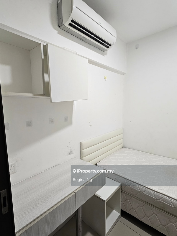 Service Residence for Rent in D'Latour by Regina Ng - iProperty.com.my