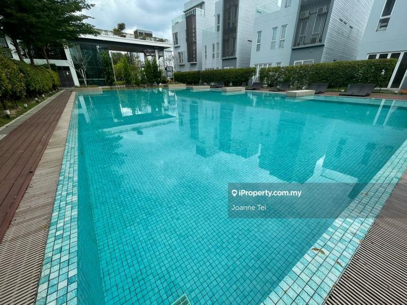 Bungalow House for Sale in Lakefront Villa, Cyberjaya by Joanne Tei - iProperty.com.my