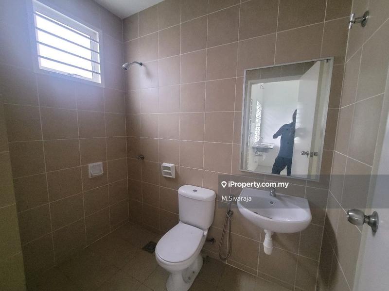 Rumah Teres 2-Tingkat untuk Dijual di Nilai Impian, Nilai oleh M.Sivaraja - iProperty.com.my