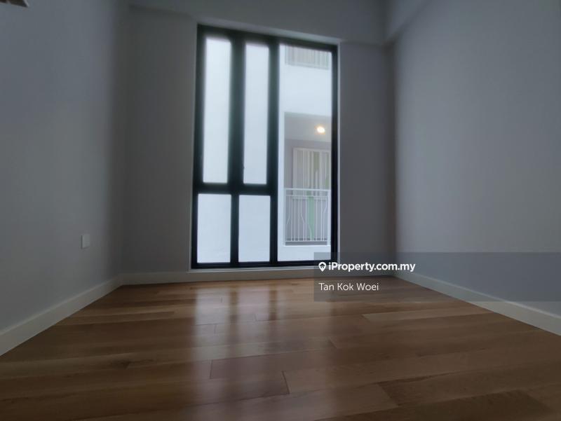 Service Residence for Sale in The Sentral Suites by Tan Kok Woei - iProperty.com.my