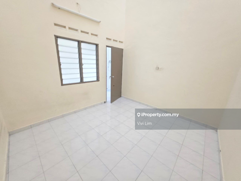 1-storey Terraced House for Sale in Taman Sri Kluang, Kluang by Vivi Lim - iProperty.com.my