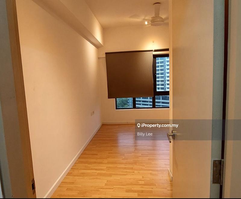 Service Residence for Sale in Suria Residence by Billy Lee - iProperty.com.my