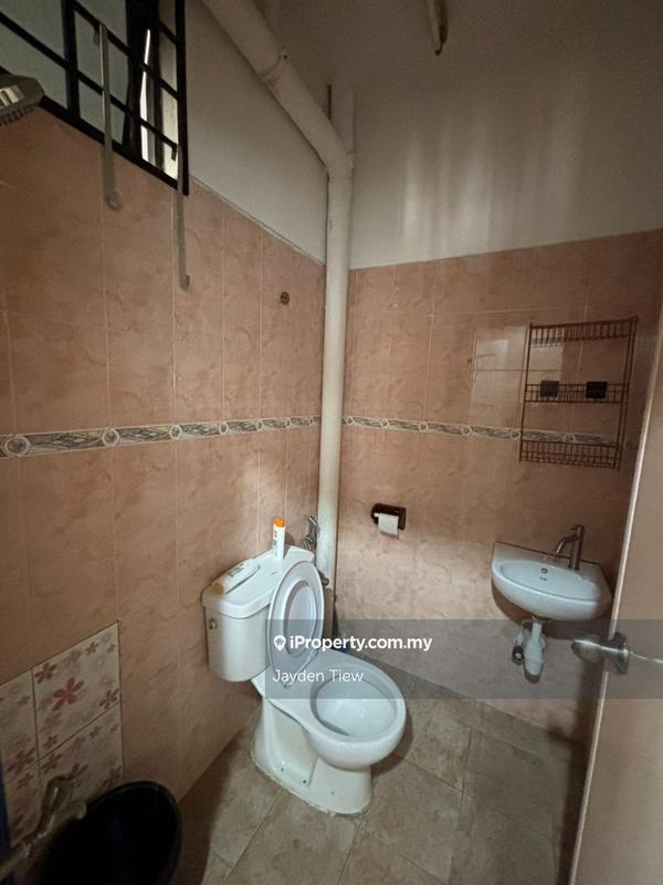 Rumah Teres 2-Tingkat untuk Disewa di Permas Jaya, Johor Bahru oleh Jayden Tiew - iProperty.com.my