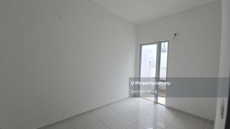 Rumah Berangkai 2 Tingkat untuk Dijual di Kajang 2, Kajang oleh Jennifer Wong - iProperty.com.my