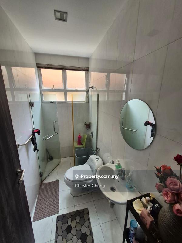 Rumah Berkembar untuk Dijual di Damansara Legenda, Petaling Jaya oleh Chester Cheng - iProperty.com.my