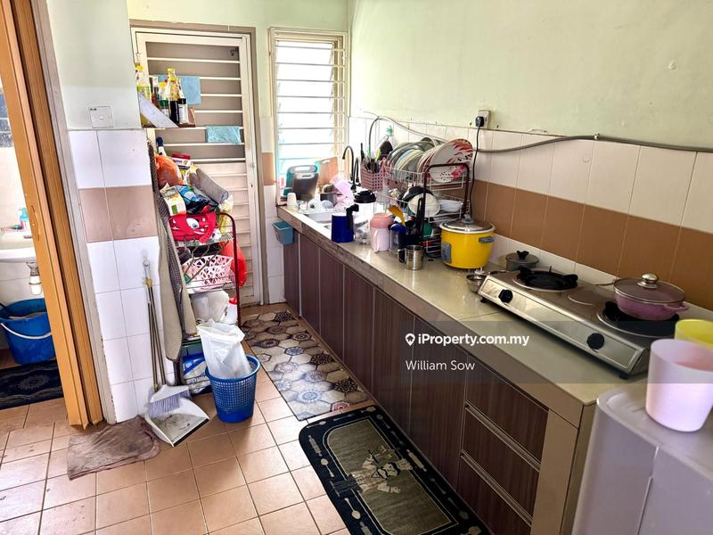 Rumah Berangkai 2 Tingkat untuk Dijual di Seksyen U5, Shah Alam oleh William Sow - Kitchen Area - iProperty.com.my