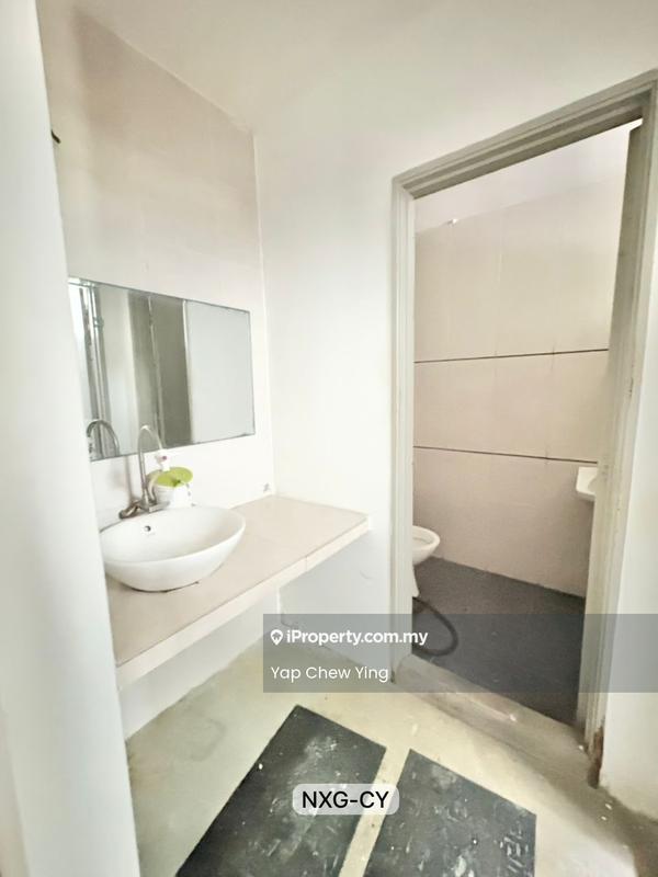 Kedai untuk Disewa di Seksyen 16, Shah Alam oleh Yap Chew Ying - Bathroom - iProperty.com.my