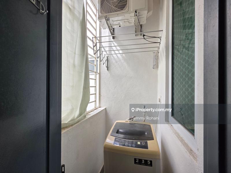 Service Residence for Sale in Mesahill by Jemmy Rohani - iProperty.com.my