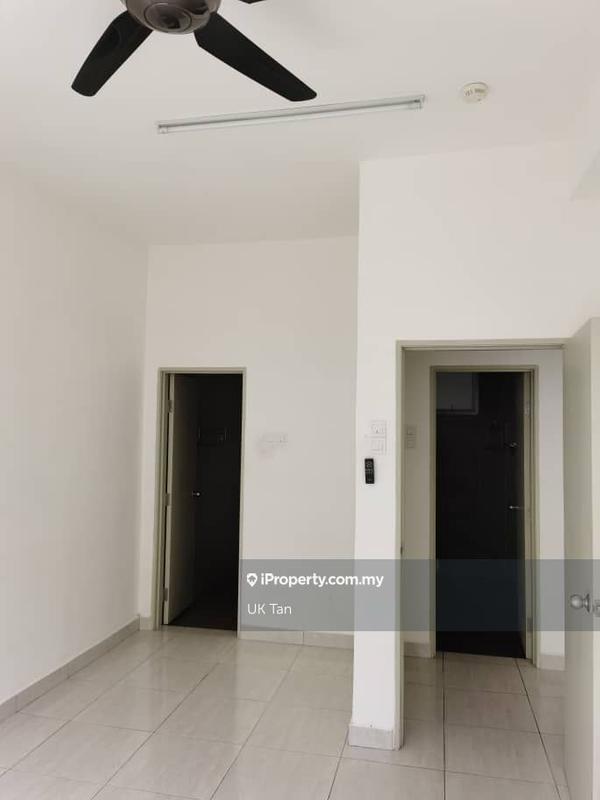 Kediaman Servis untuk Disewa di BSP 21 oleh UK Tan - iProperty.com.my