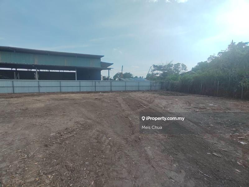 For Sale - Beranang Industrial Land