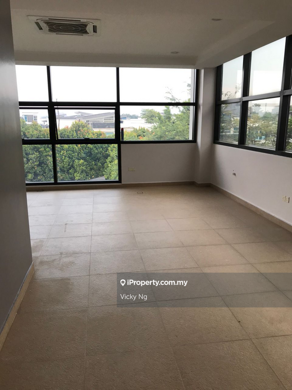 Banglo untuk Dijual di Perdana Lakeview East, Cyberjaya oleh Vicky Ng - iProperty.com.my
