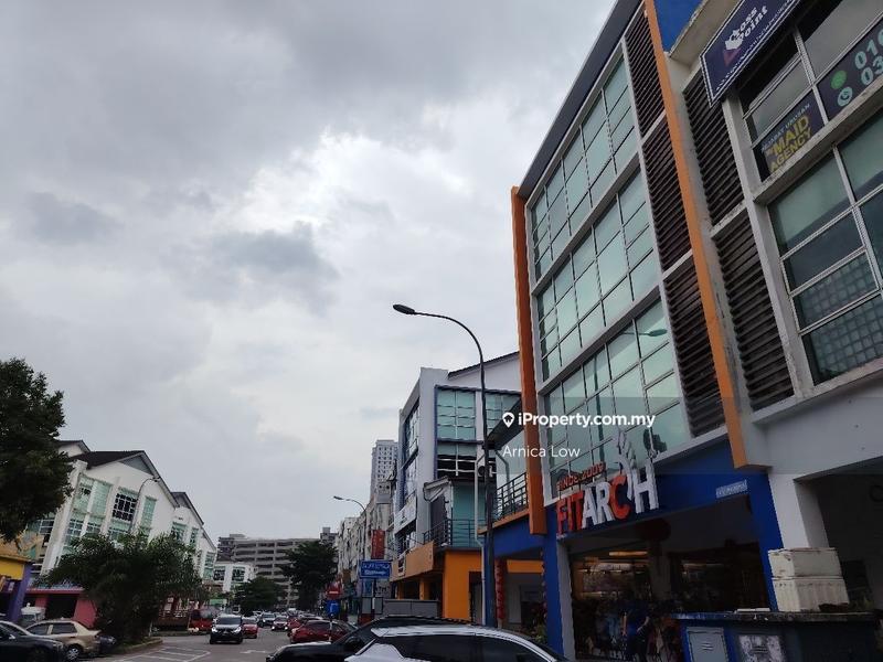 Kedai untuk Dijual di Taman Equine, Seri Kembangan oleh Arnica Low - iProperty.com.my