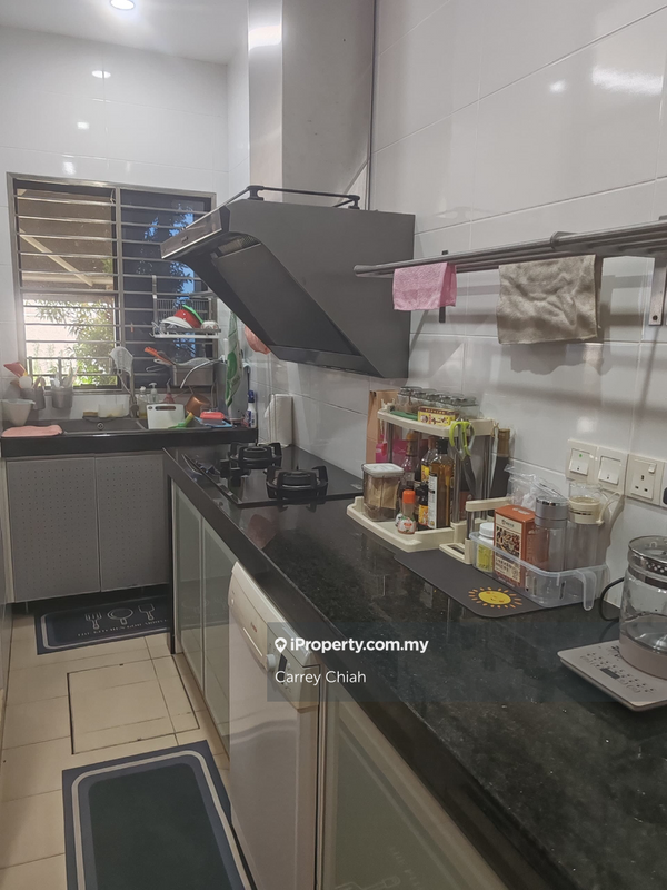 2.5-storey Terraced House for Sale in Lake Edge, Puchong by Carrey Chiah - iProperty.com.my