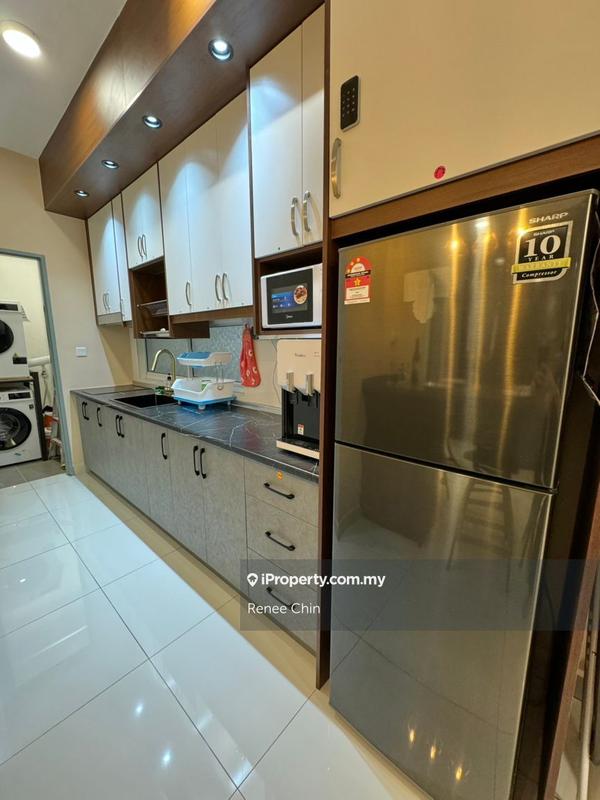Service Residence for Rent in Pinnacle Sri Petaling by Renee Chin - iProperty.com.my