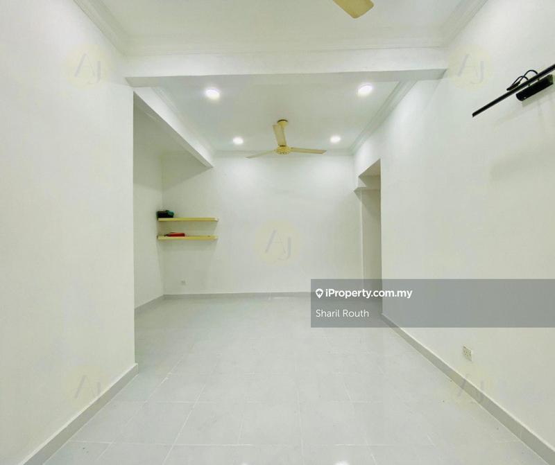 Rumah Berangkai 2 Tingkat untuk Dijual di BUKIT SETIAWANGSA 2.5 STOREY TERRACE, Setiawangsa oleh Sharil Routh - iProperty.com.my