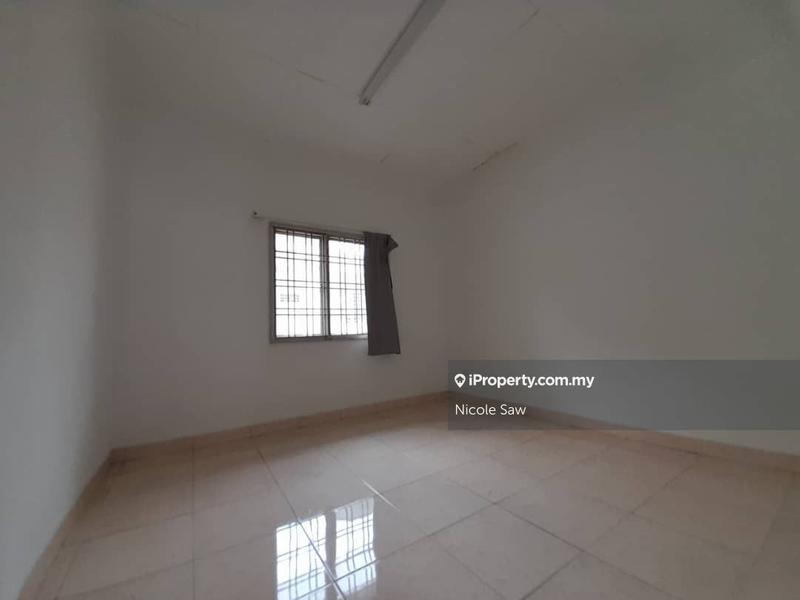 Townhouse for Sale in Kipark Sri Utara, Taman Wahyu, Jalan Kuching, Batu Caves by Nicole Saw - iProperty.com.my