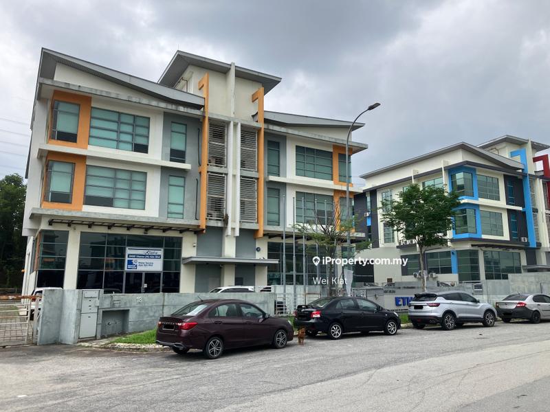 Kilang Berkembar untuk Disewa di Seksyen 15, Shah Alam oleh Wei Kiat - iProperty.com.my