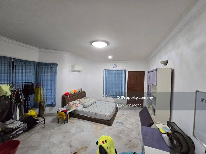 Bungalow House for Sale in Taman Kepong, Kepong by Lew Kim Meng - iProperty.com.my